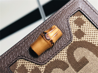 Gu.cci Diana Jumbo GG Card Case Wallet 658244