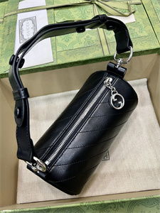 Gu.cci Blondie Mini Shoulder Bag Black Leather 760170