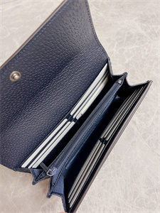 Gu.cci Ophidia Continental Wallet GG Supreme Canvas 523153