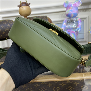 L.V New Wave Multi Pochette Khaki Green M56471