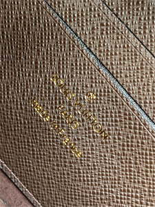 L.V Wallet On Chain LiLy Monogram Canvas M82509