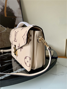 L.V Pochette  Métis  Monogram Empreinte Cream M45596