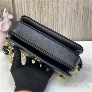 L.V Pochette  Métis  East West Monogram Empreinte Black M46596