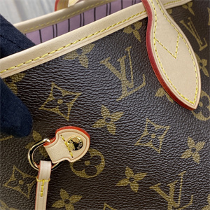 L.V Neverful MM Monogram Canvas Inside Pink M50366