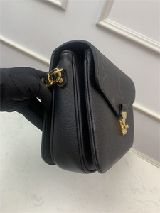 L.V Pochette  Métis  Monogram Empreinte Black M59211