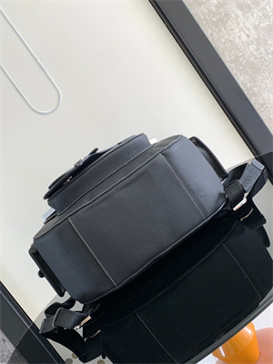 Di.or Maxi Gallop  Backpack Grained Calfskin Black