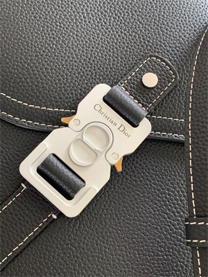 Di.or Saddle Messenger Bag Black Grained Calfskin