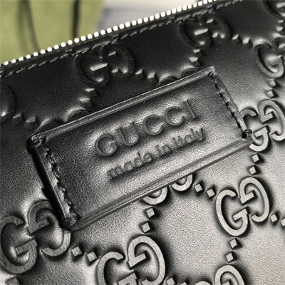 Gu.cci GG Black Leather Clutch 473881