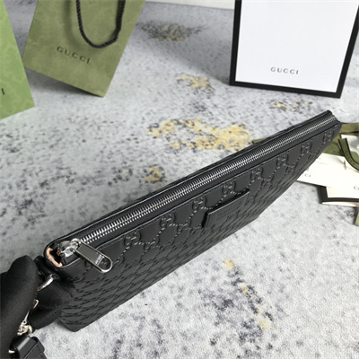 Gu.cci GG Black Leather Clutch 473881