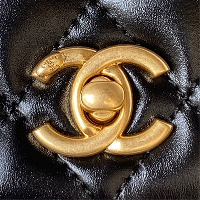 Cha.nel Wallet On Chain With Handel Shinny Calfskin Gold Tone Metal Black AP3240