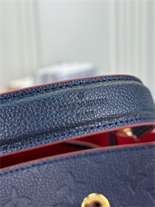 L.V  Néonoé MM Bag Monogram Empreinte Navy M45306