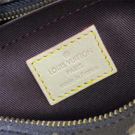 L.V Croissant Bag Monogram Canvas Two Pieces M46828