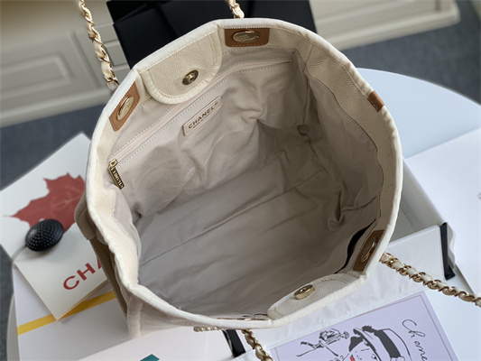 Cha.nel Deauville MM Shopping Bag Bead Mixed Fibers Gold Tone Metal Cream A67001