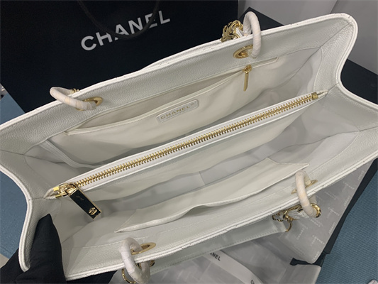 Cha.nel Shopping Bag Grained Calfskin Gold Tone Metal White A50995