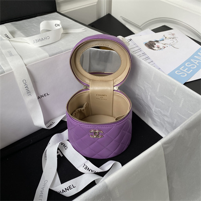 Cha.nel Vanity Case With Top Handle Lambskin Gold Tone Metal Purple AP2730