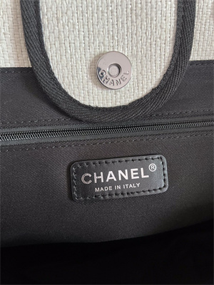 Cha.nel Deauville Large Shopping Bag Mixed Fibers Silver Tone Metal Cream A66941