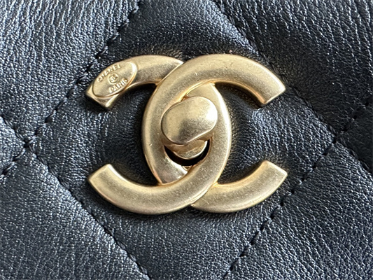 Cha.nel Shopping Bag Smooth Calfskin Gold Tone Metal Black AS3508