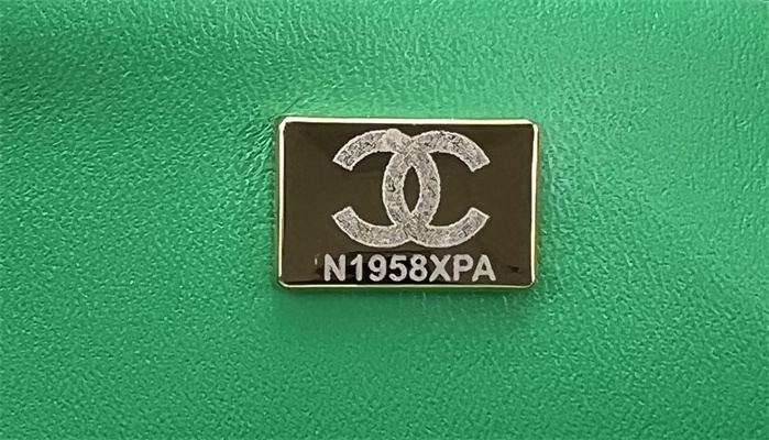 Cha.nel Medium Classic Flap Bag Tweed Gold Tone Metal Green A01112