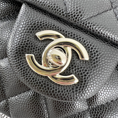 Cha.nel Medium Classic Flap Bag Grained Calfskin Silver Tone Metal Black 01112