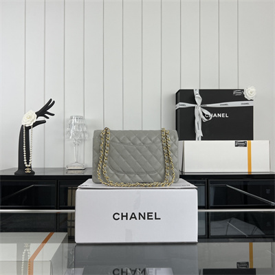 Cha.nel Medium Classic Flap Bag Grained Calfskin Gold Tone Metal Grey 01112 (Flap Edge Stitch)