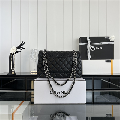 Cha.nel Large Classic Flap Bag Lambskin Silver Tone Metal Black 58600