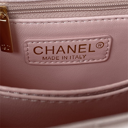 Cha.nel Small Coco Handle Bag Grained Calfskin Lt Gold Metal Pink A92990