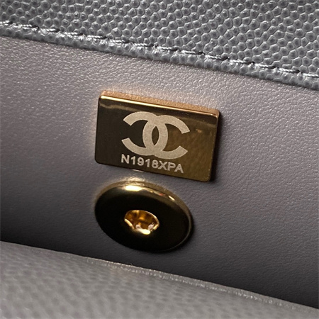 Cha.nel Small Coco Handle Bag Grained Calfskin Lt Gold Metal Grey A92990