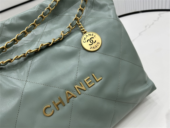 Cha.nel 22 Small Handbag Shiny Calfskin Gold Tone Metal Mint AS3260
