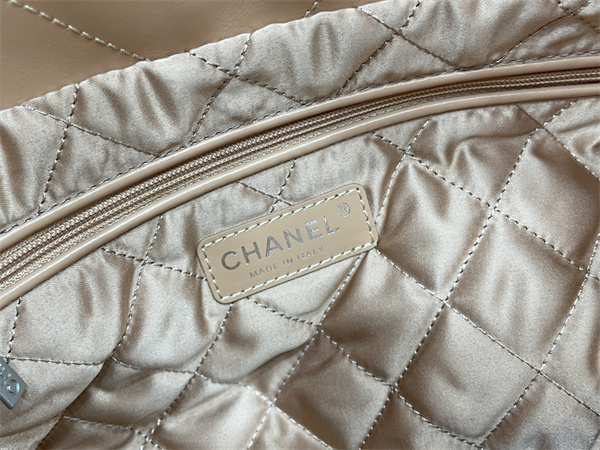 Cha.nel 22 Small Handbag Shiny Calfskin Silver Tone Metal Brown AS3260