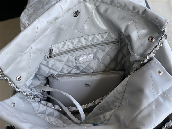 Cha.nel 22 Large Handbag Shiny Calfskin Silver Tone Metal Grey AS3262