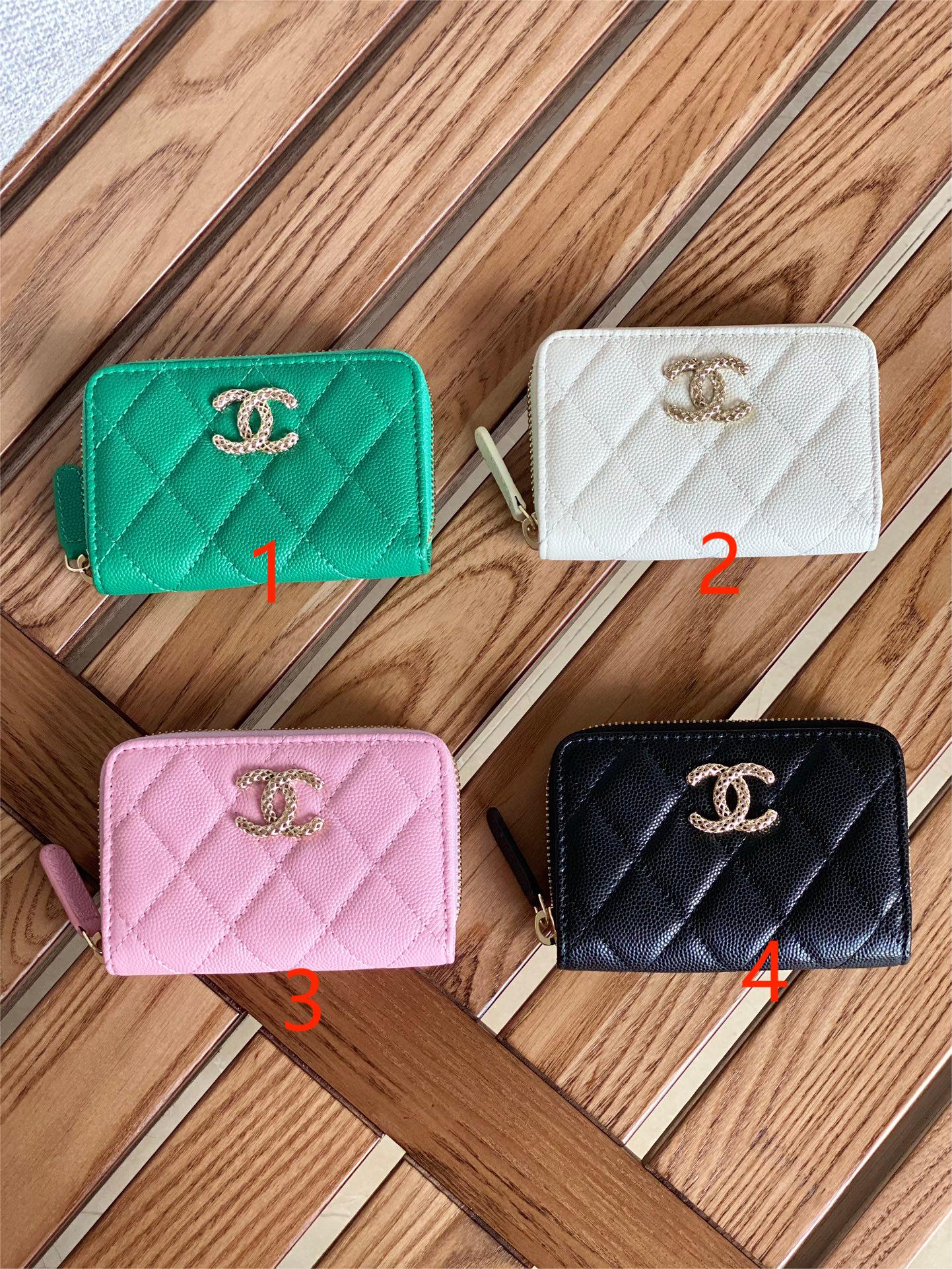 Cha.nel Classic Zipper Card Holder Grained Calfskin AP3185