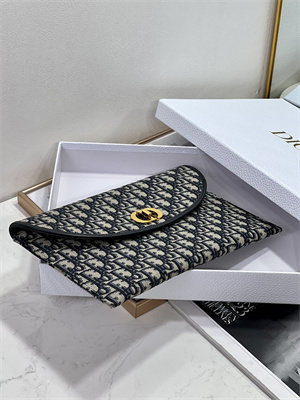 CD 30 Montaigne Avenue Pouch with Flap Blue Dior Oblique Jacquard