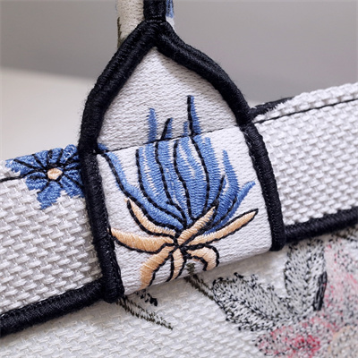 CD Large Book Tote Rosa Mutabilis Embroidery White Multicolor