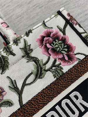 CD Medium Book Tote Petites Fleurs Embroidery White Multicolor