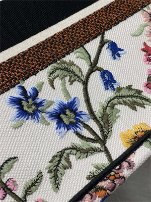CD Medium Book Tote Petites Fleurs Embroidery White Multicolor