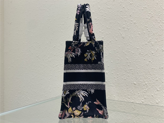 CD Small Book Tote Jardin Botanique Embroidery Black Multicolor