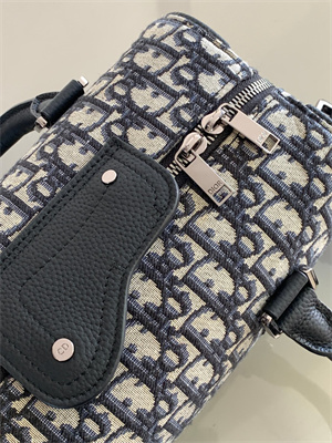 Di.or Lingot 26 Shoulder Bag Beige and Black Oblique Jacquard