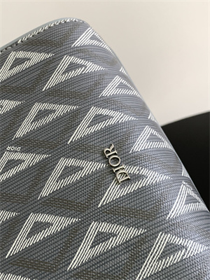 Di.or Lingot Toiletry Bag Grey CD Diamond Canvas