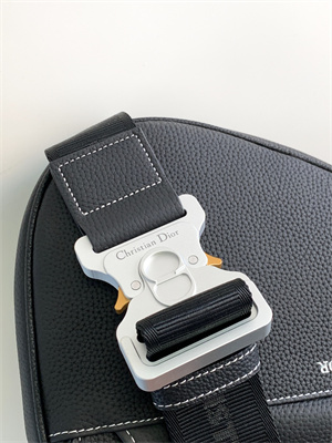 Di.or Saddle Bag Black Grained Calfskin With White Stitch