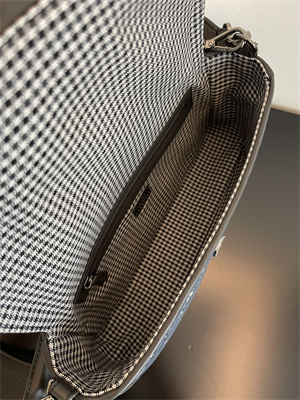 Fen.di BAGUETTE  Houndstooth Wool Fabric Bag With Black FF Embroidery