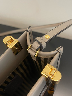 Fen.di MINI SUNSHINE SHOPPER Grey Leather