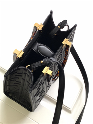 Fen.di SUNSHINE Small Black Leather Shopper