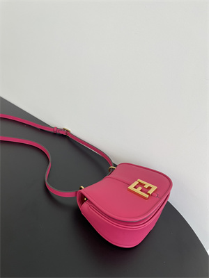 Fen.di C’mon Mini Fuchsia Leather Bag