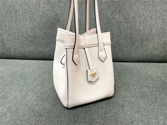Fen.di ORIGAMI Mini White Leather Bag That Can be Transformed