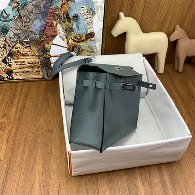 Kelly Danse Bag Evercolor Leather Silver Tone Metal In Vert Amande Color HS