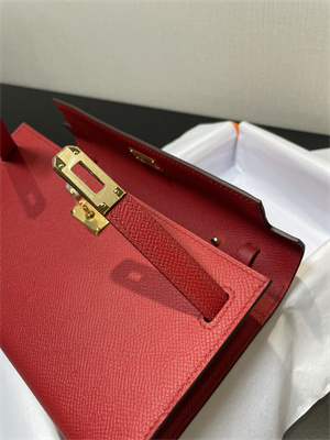 Kelly Classique To Go wallet Epsom Leather Gold Tone Metal In Red Color HS