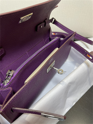 Kelly Classique To Go wallet Epsom Leather Silver Tone Metal In Anemone Color HS