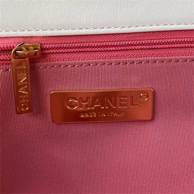 Chanel 19 Large Handbag Lambskin Gold Double C Metal White AS1161