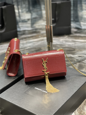 Y.S.L KATE SMALL TASSEL IN CROCODILE EMBOSSED Leather Gold Tone Metal Red Color