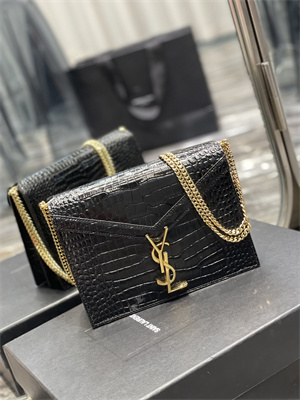 Y.S.L CASSANDRA CHAIN BAG IN CROCODILE EMBOSSED LEATHER Gold Tone Metal Black Color